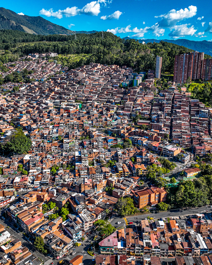 Medellin La Milagrosa II Poster