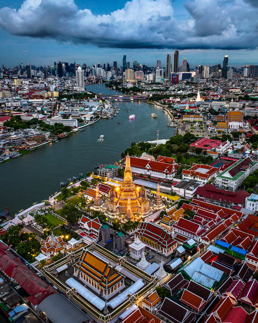 Bangkok Wat Arun Canvas