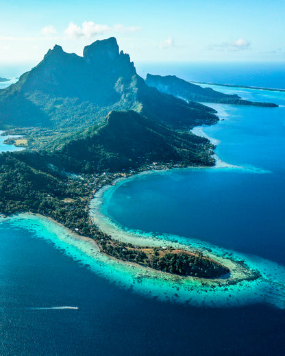 Bora Bora Mountain II Canvas