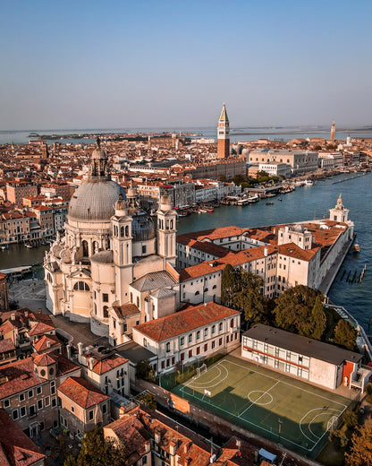 Venice Basilica di Santa Maria della Salute Canvas