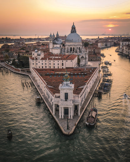 Venecia Basílica de Santa Maria della Salute Sunset II Póster